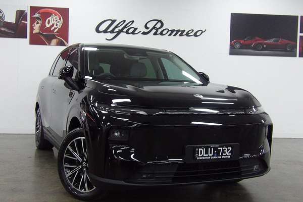 2026 Leapmotor B10 Design LR A12