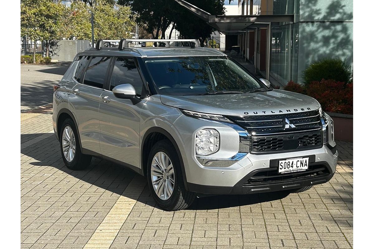 2021 Mitsubishi Outlander ES ZM