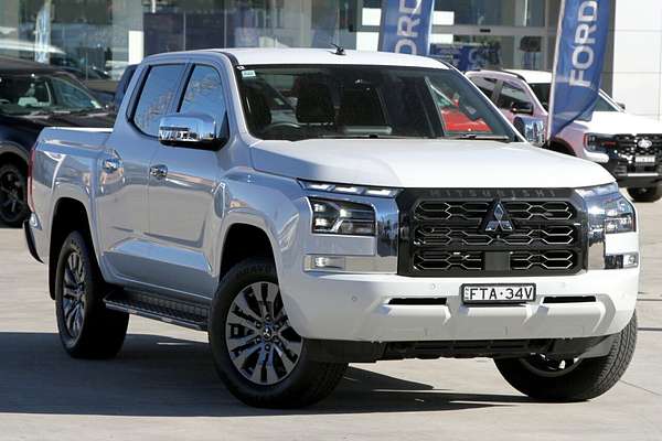 2025 Mitsubishi Triton GLS MV 4X4