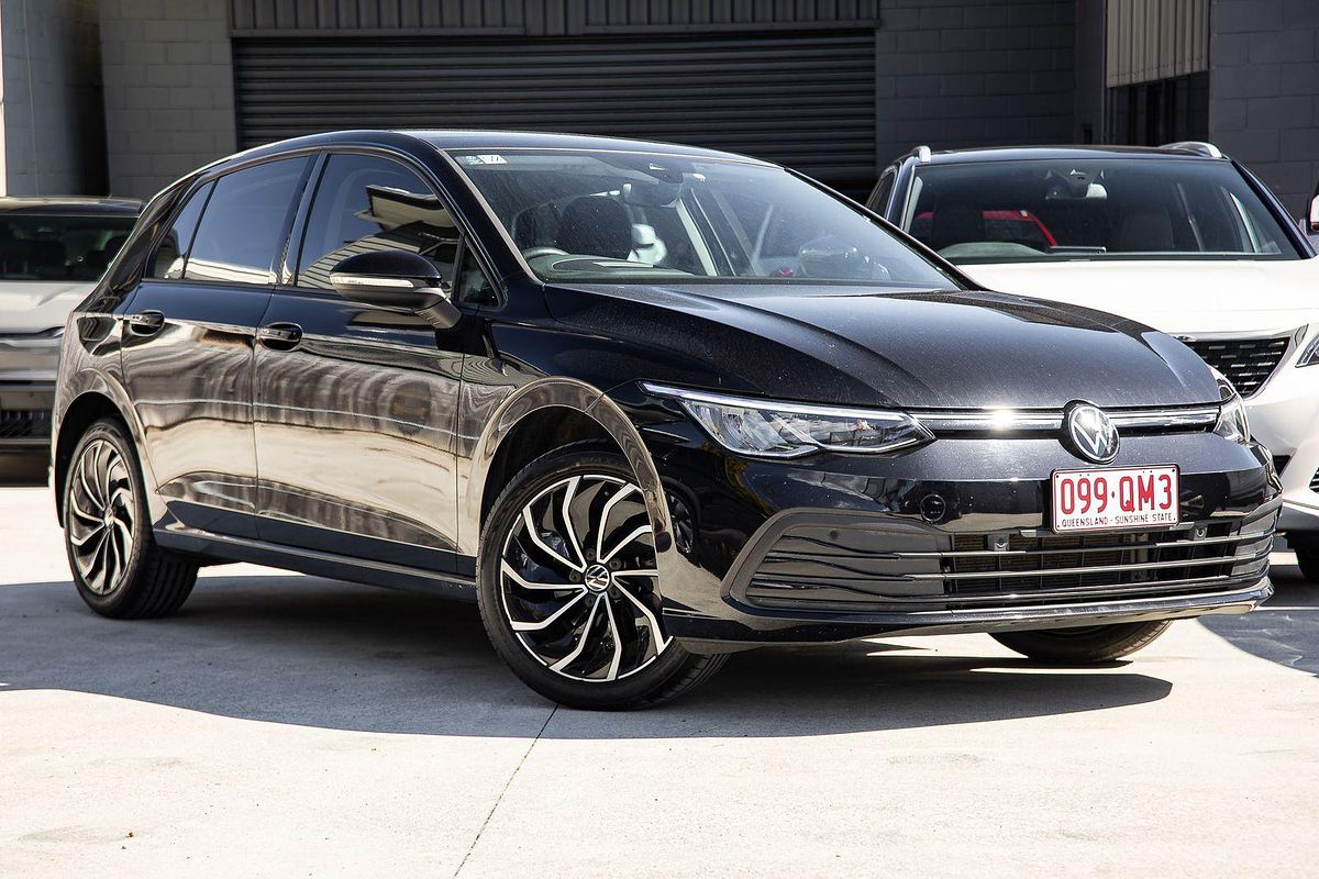 2023 Volkswagen Golf 110TSI Life 8