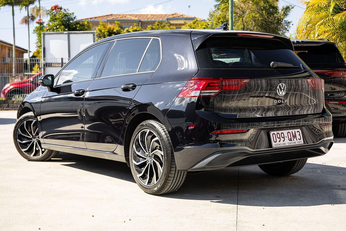 2023 Volkswagen Golf 110TSI Life 8