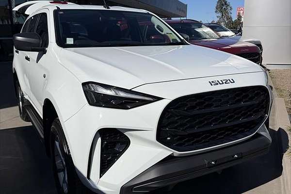 2026 Isuzu MU-X LS-M