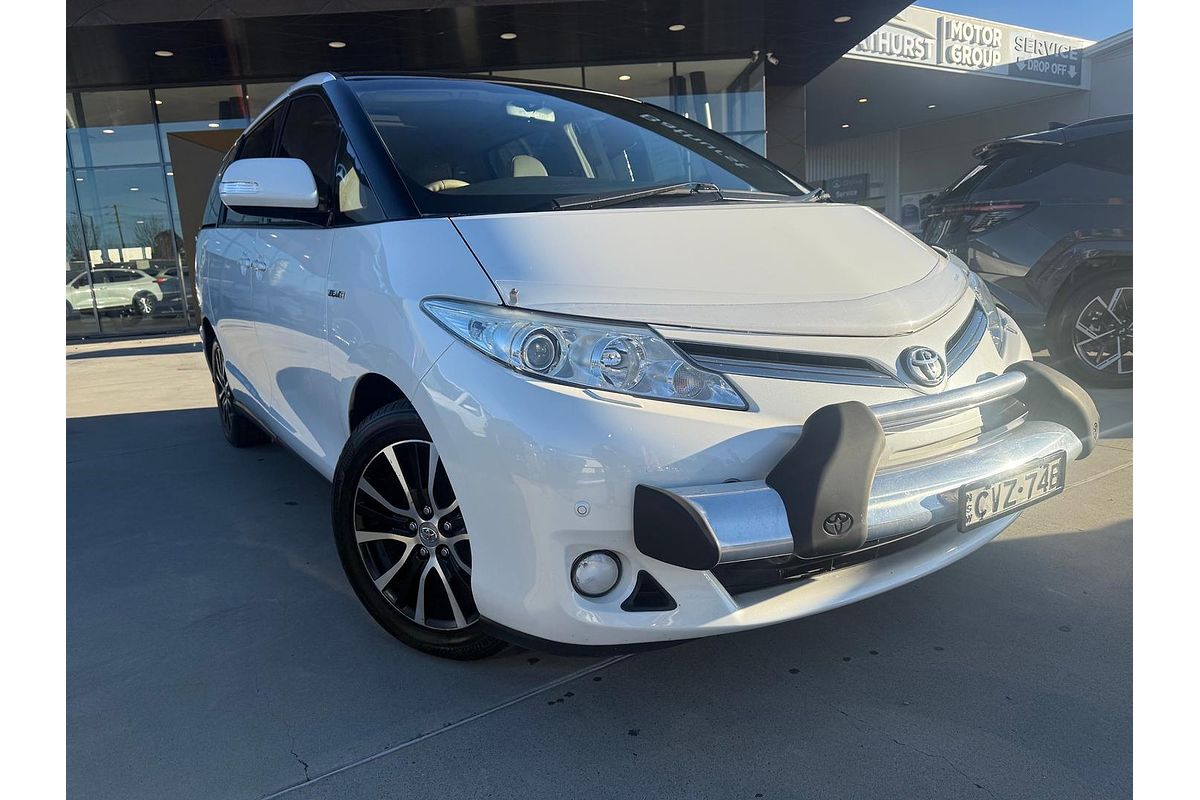 2014 Toyota Tarago Ultima GSR50R