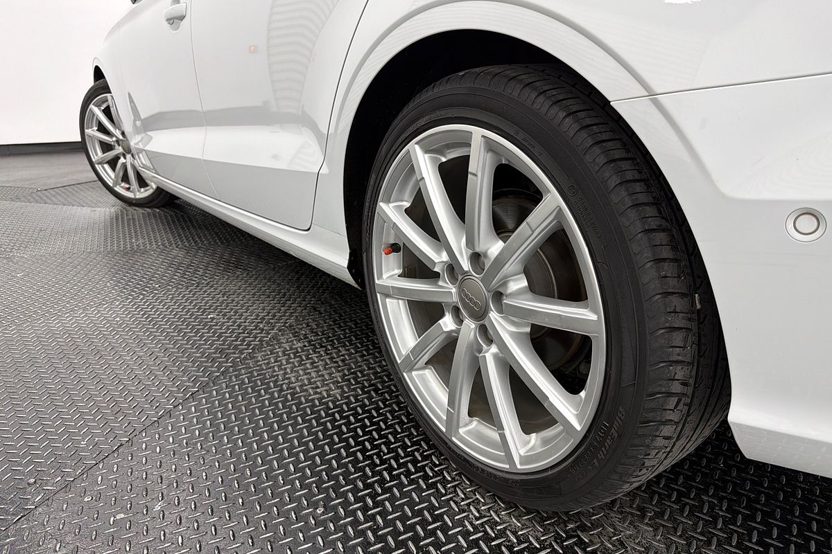 2014 Audi A3 Attraction 8V