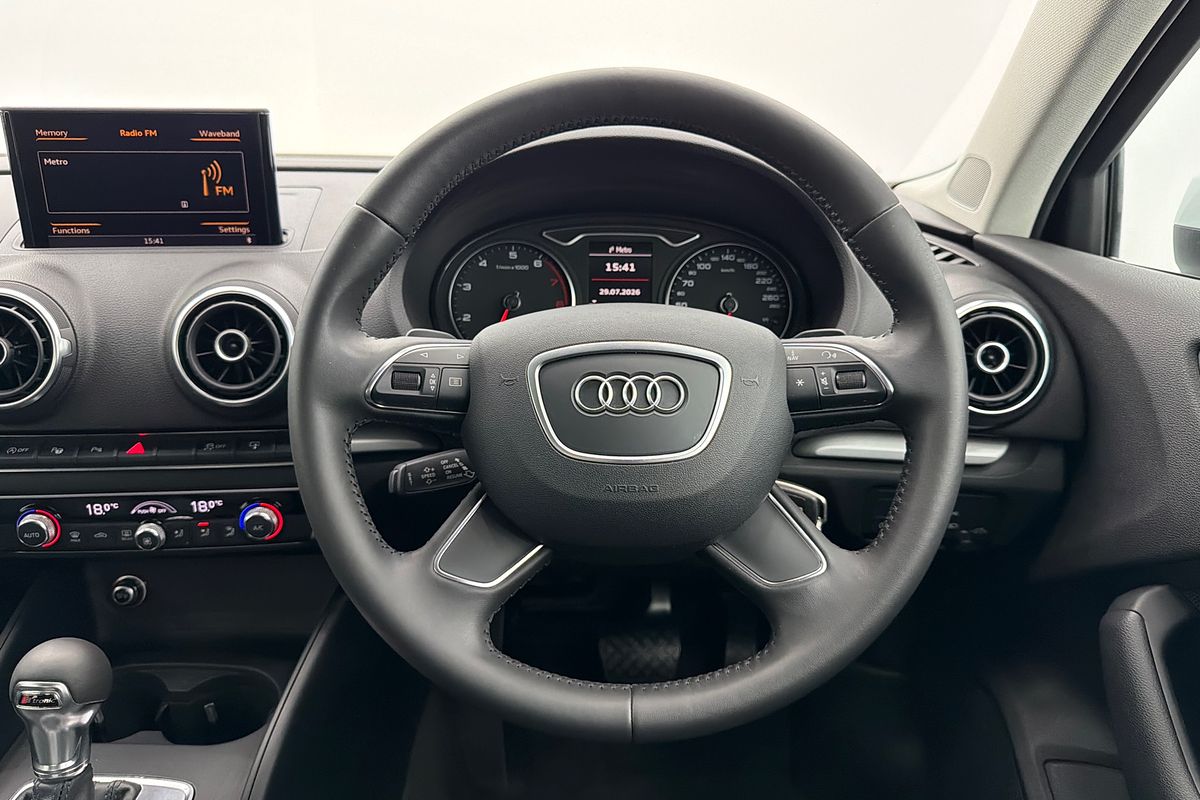 2014 Audi A3 Attraction 8V