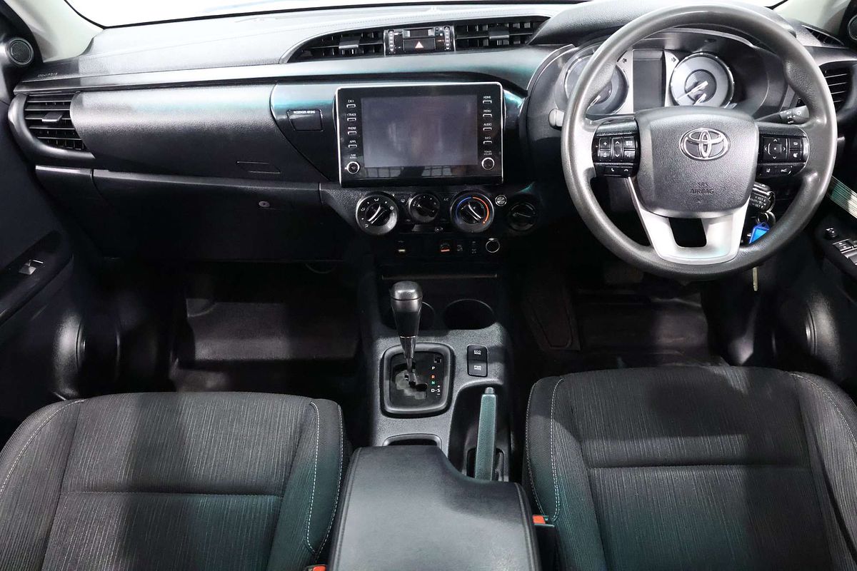 2020 Toyota Hilux SR GUN126R 4X4
