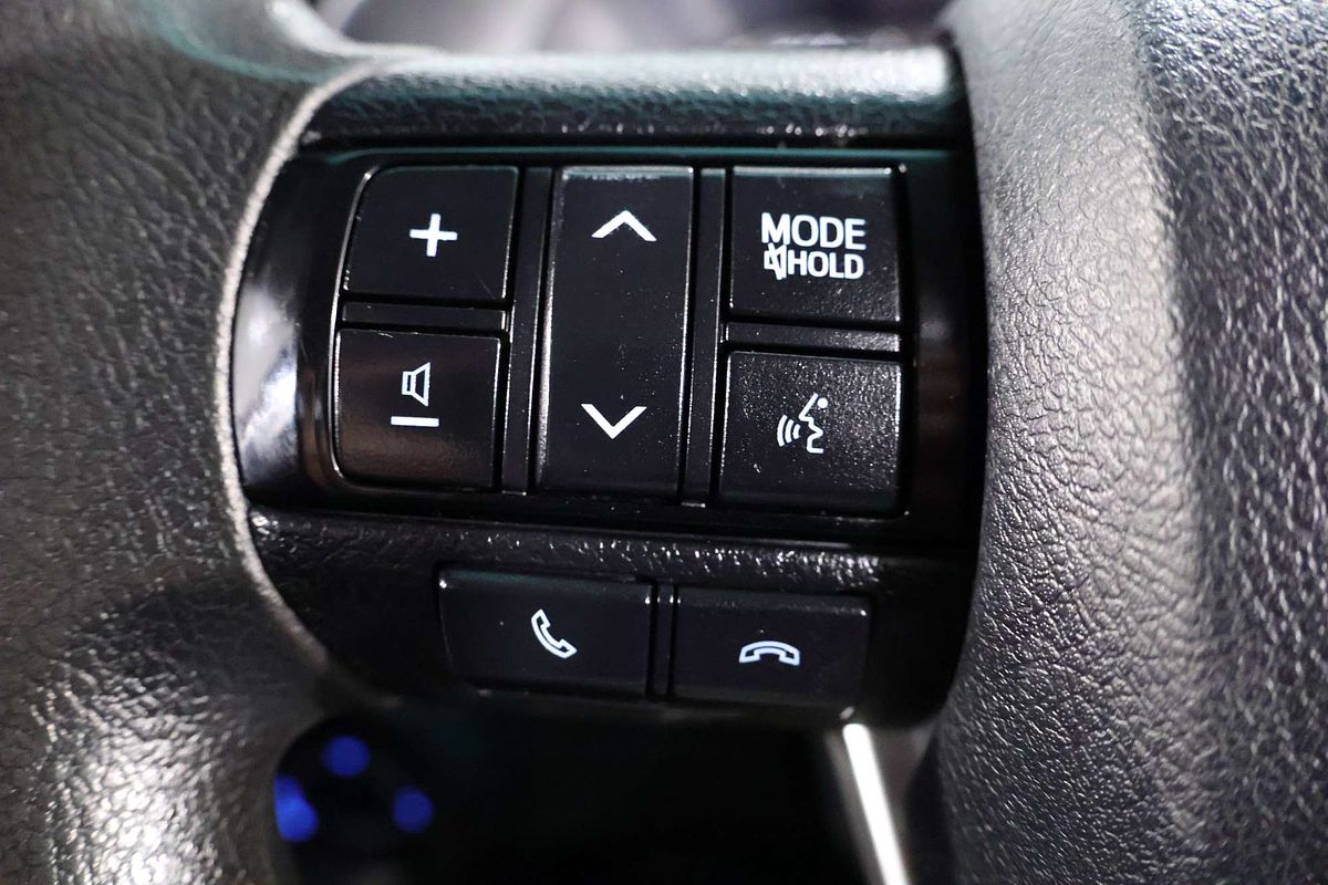 2020 Toyota Hilux SR GUN126R 4X4