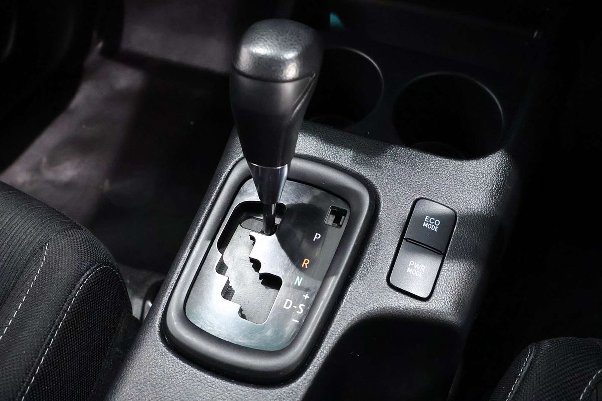 2020 Toyota Hilux SR GUN126R 4X4