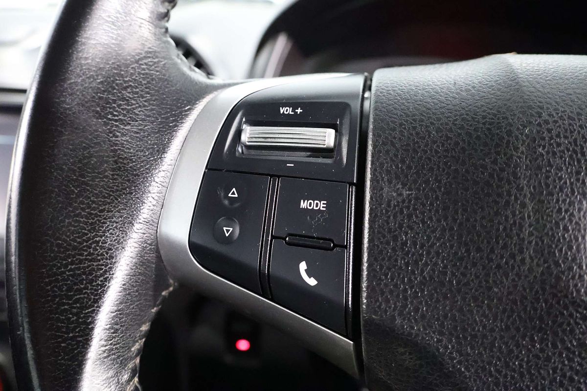 2019 Isuzu D-MAX SX 4X4