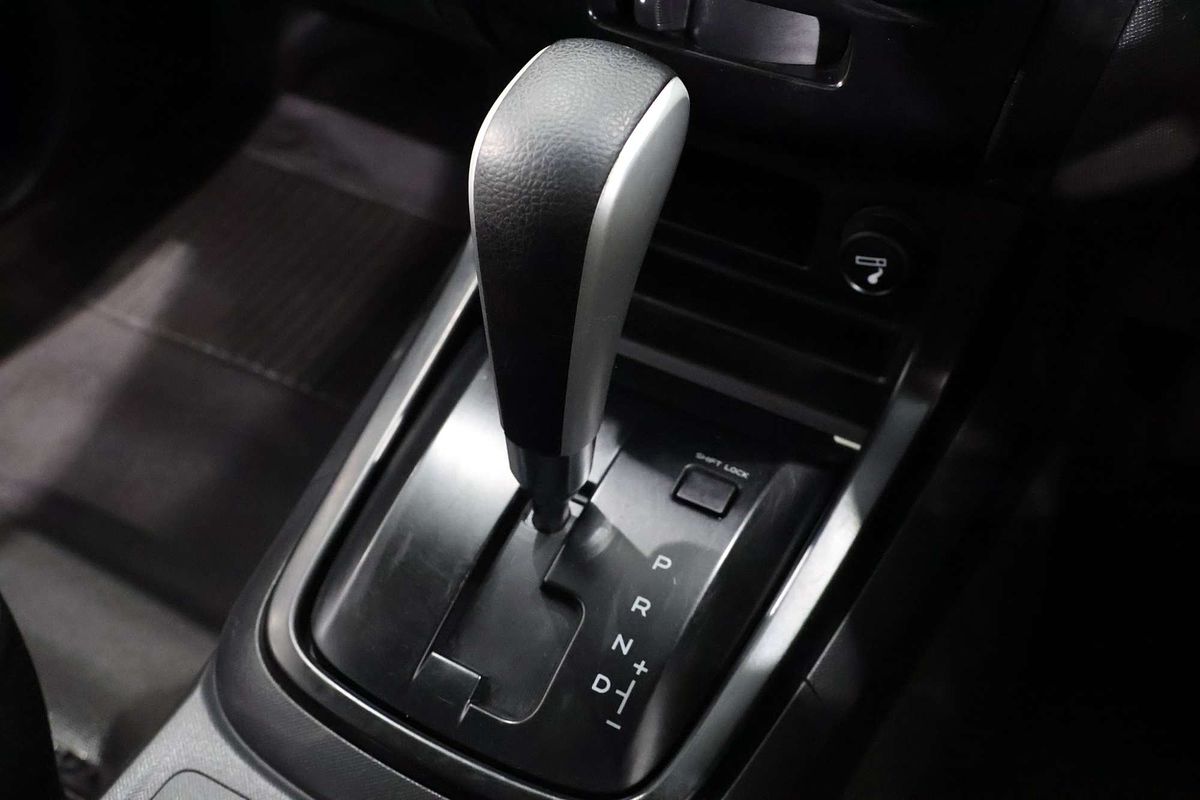 2019 Isuzu D-MAX SX 4X4