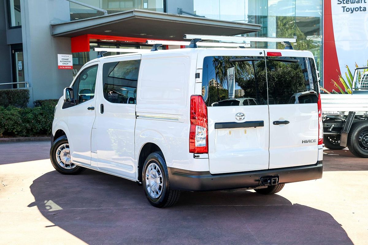 2025 Toyota Hiace GDH300R LWB