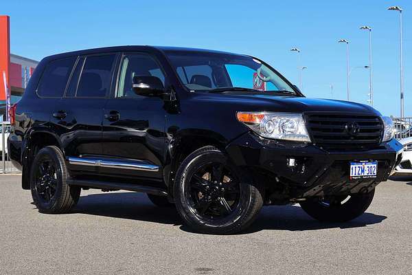2015 Toyota Landcruiser Sahara VDJ200R