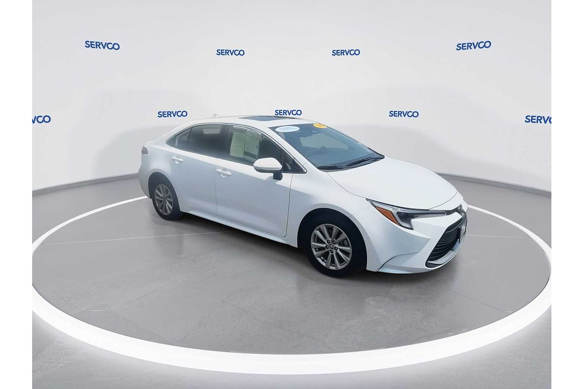 2024 Toyota Corolla Hybrid XLE