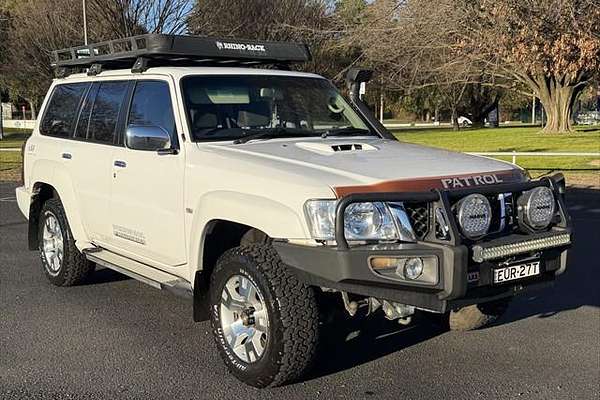 2012 Nissan Patrol ST GU 8