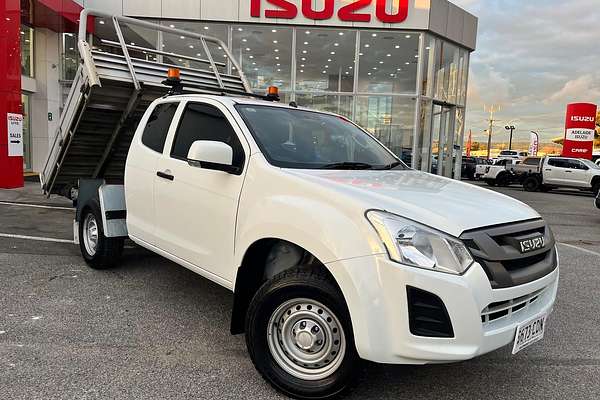 2019 Isuzu D-MAX SX High Ride Rear Wheel Drive