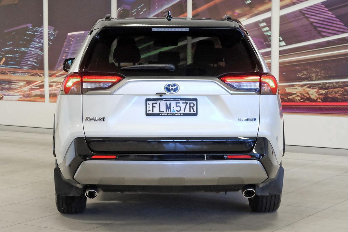 2024 Toyota RAV4 XSE AXAH54R image 5
