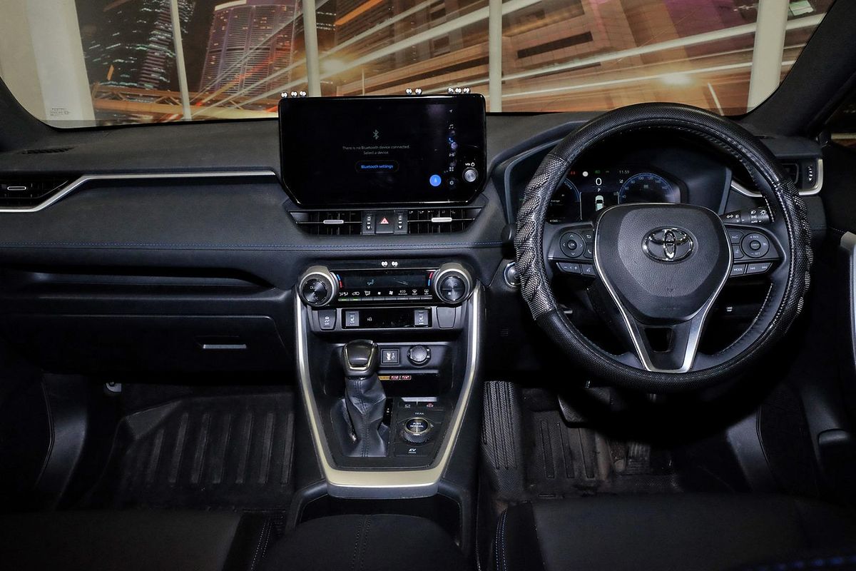 2024 Toyota RAV4 XSE AXAH54R image 8