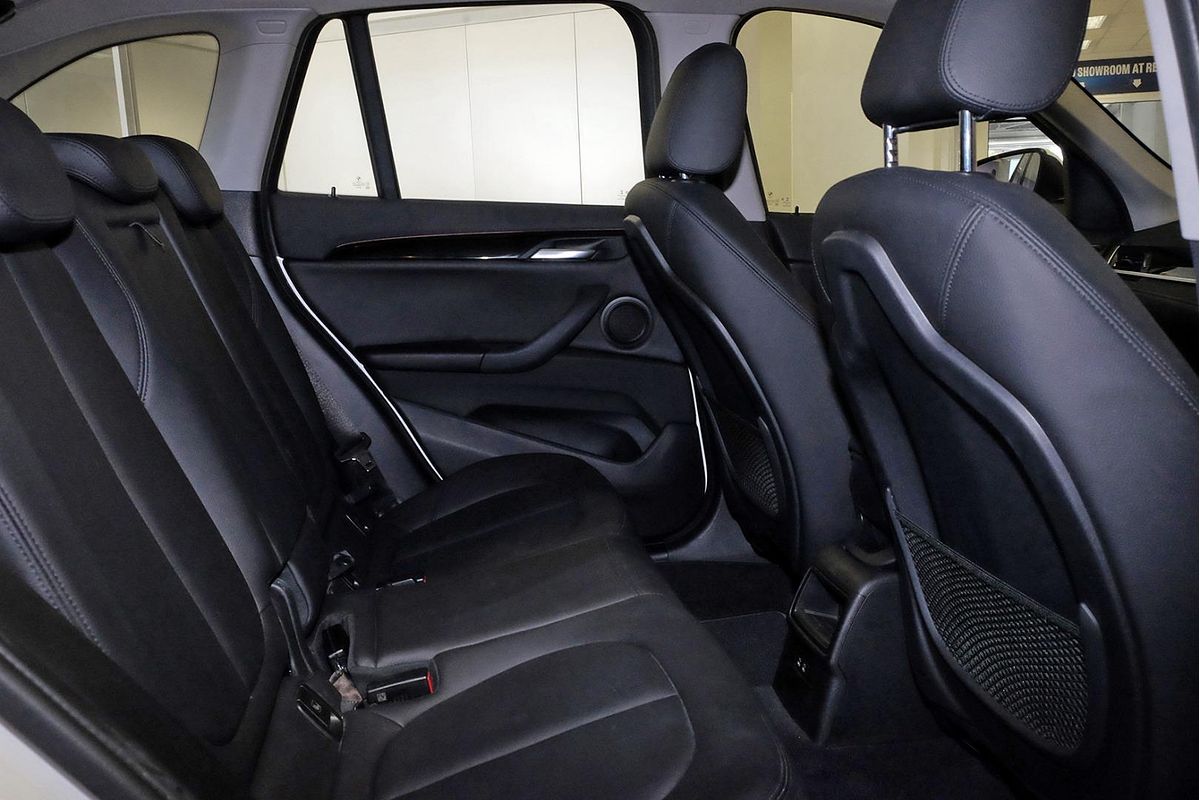 2019 BMW X1 sDrive18i F48 LCI image 10