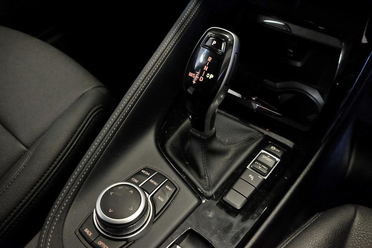 2019 BMW X1 sDrive18i F48 LCI image 11