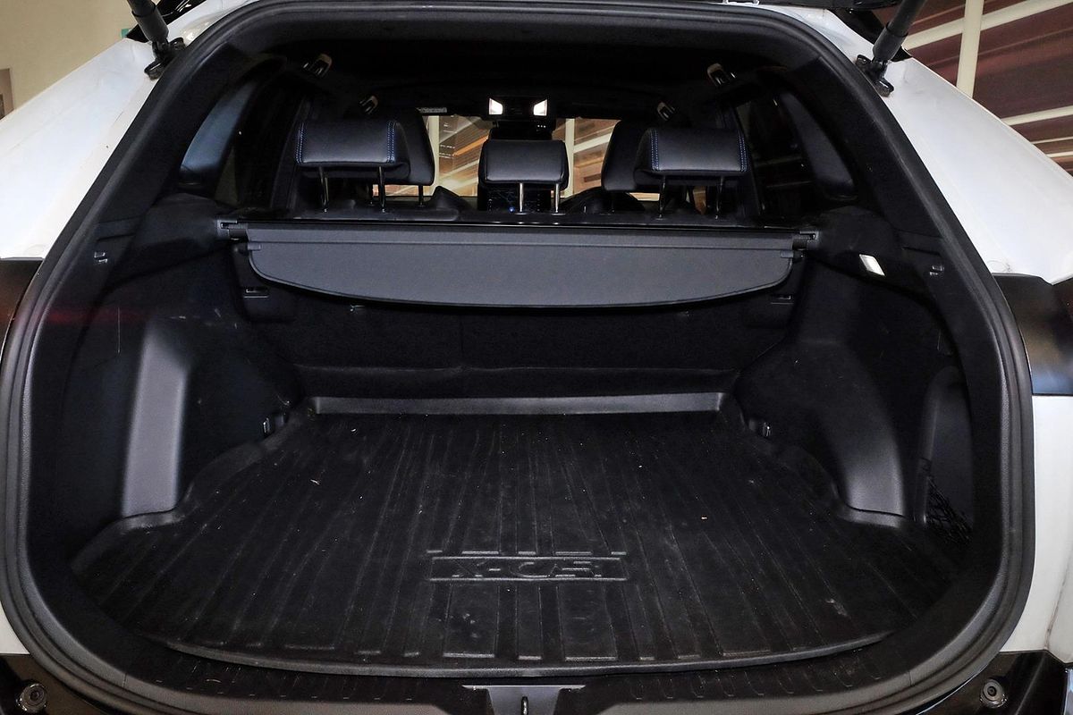 2024 Toyota RAV4 XSE AXAH54R image 21