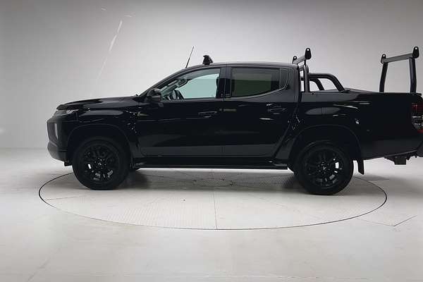 2022 Mitsubishi Triton GSR MR 4X4 thumb-4