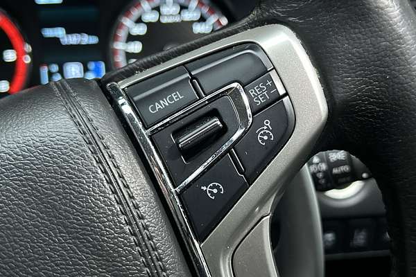 2022 Mitsubishi Triton GSR MR 4X4 thumb-16