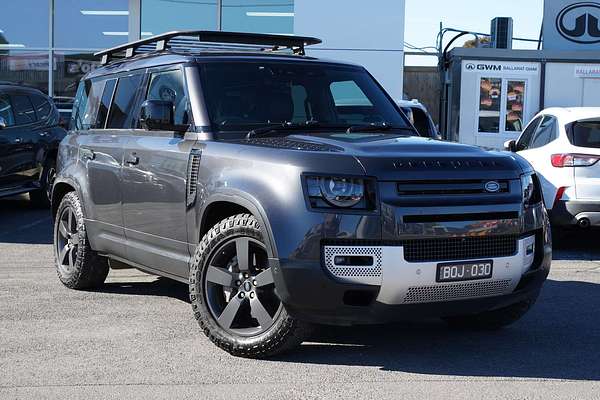 2021 Land Rover Defender 110 D300 SE L663