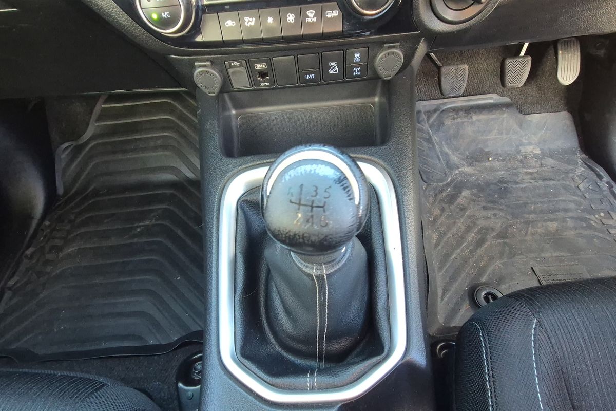 2021 Toyota Hilux SR5 GUN126R 4X4