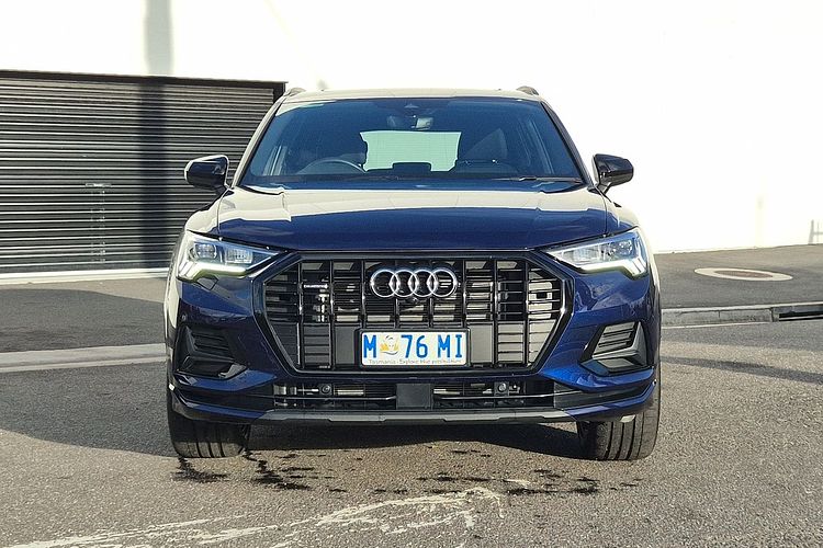 2025 Audi Q3 40 TFSI F3