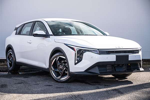 2025 Kia K4 Sport+ CL4m
