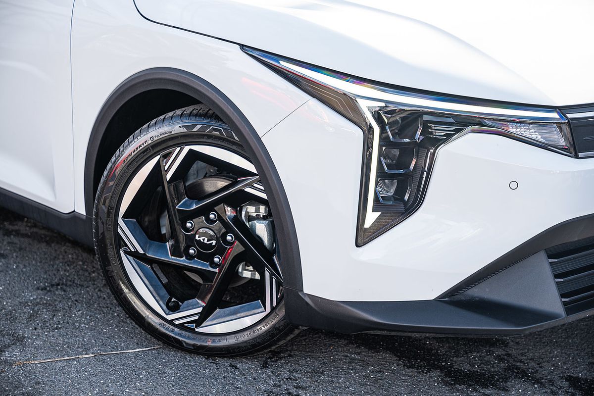 2025 Kia K4 Sport+ CL4m