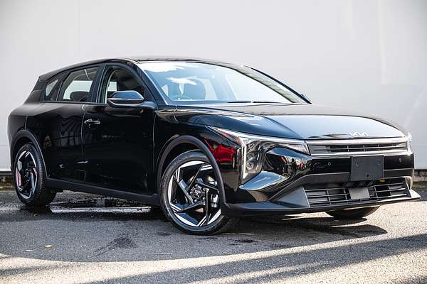 2025 Kia K4 Sport+ CL4m
