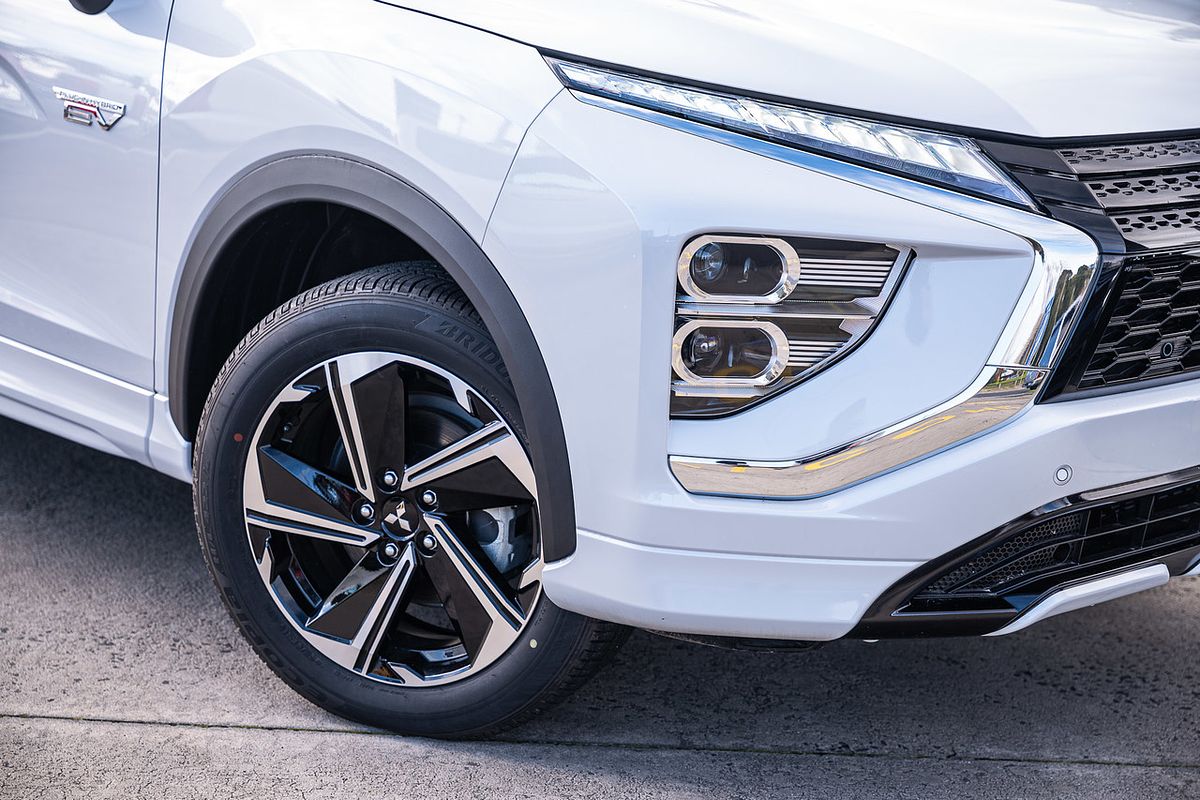 2024 Mitsubishi Eclipse Cross PHEV Exceed YB