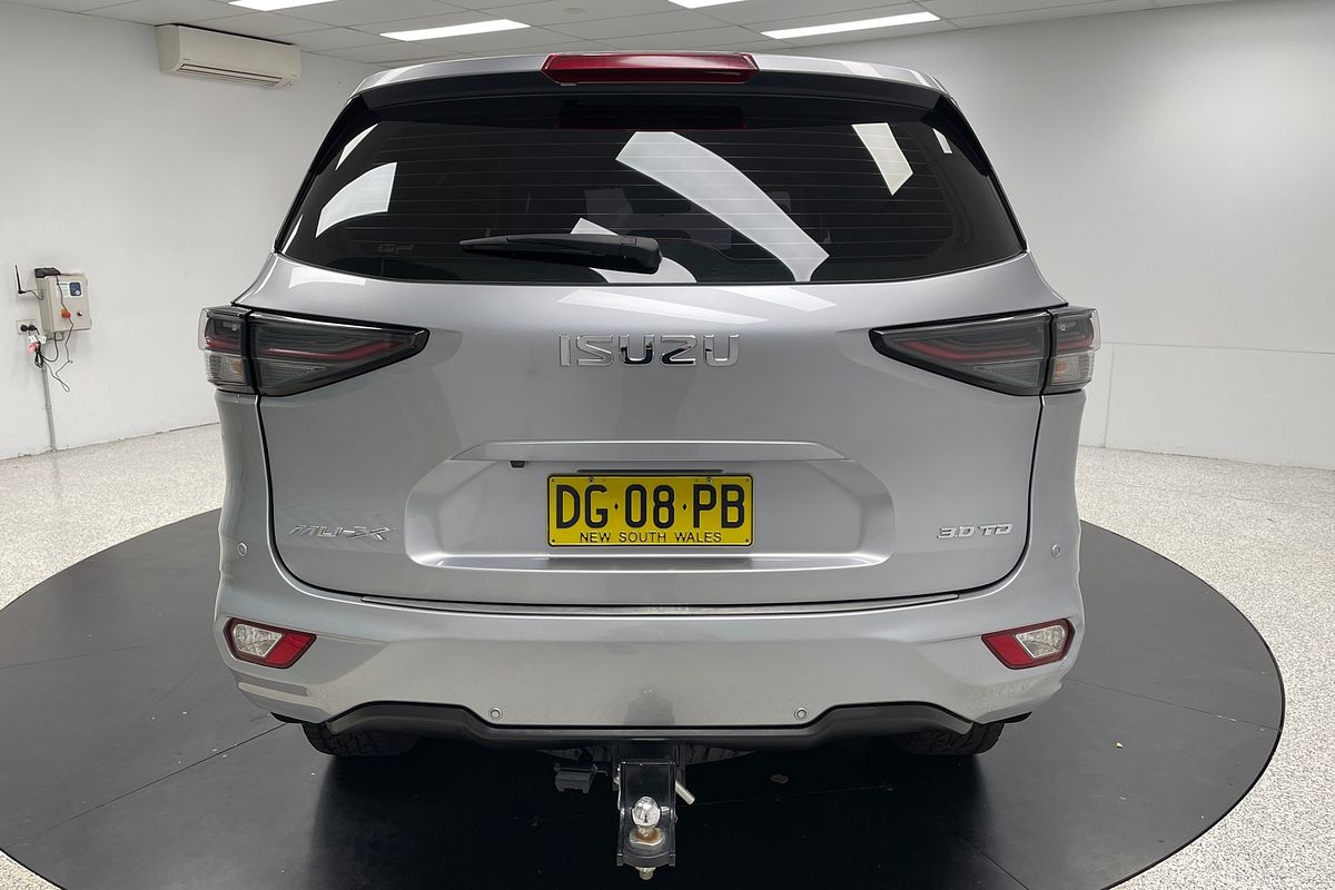 2023 Isuzu MU-X LS-M
