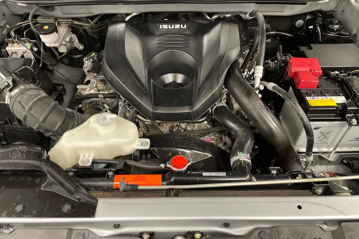 2023 Isuzu MU-X LS-M