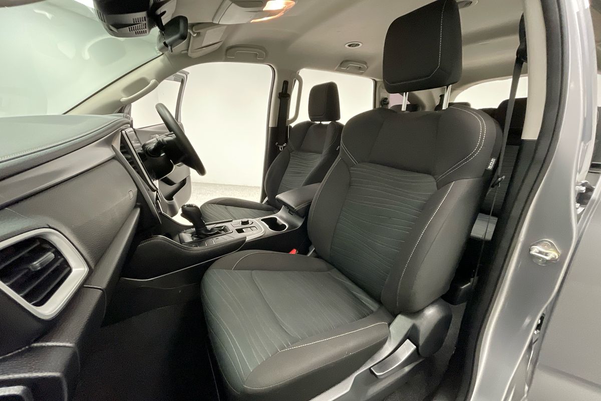 2023 Isuzu MU-X LS-M