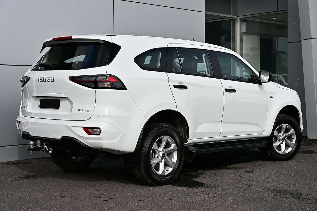 2023 Isuzu MU-X LS-M