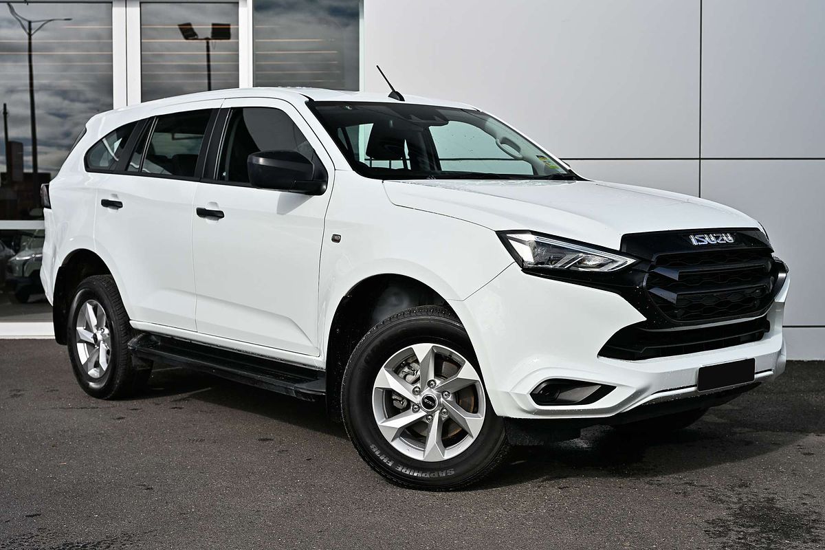 2023 Isuzu MU-X LS-M