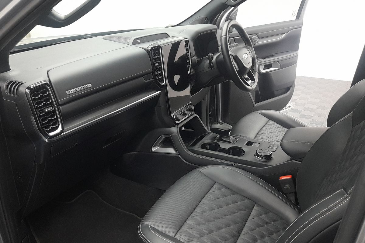 2025 Ford Everest Platinum 3.0L