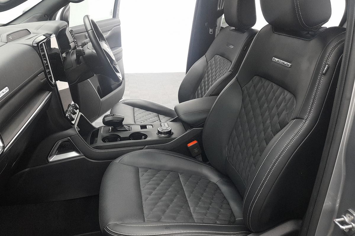 2025 Ford Everest Platinum 3.0L