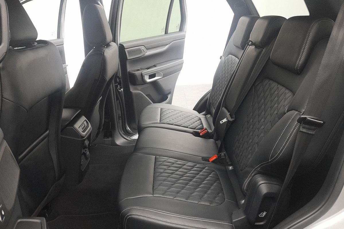 2025 Ford Everest Platinum 3.0L