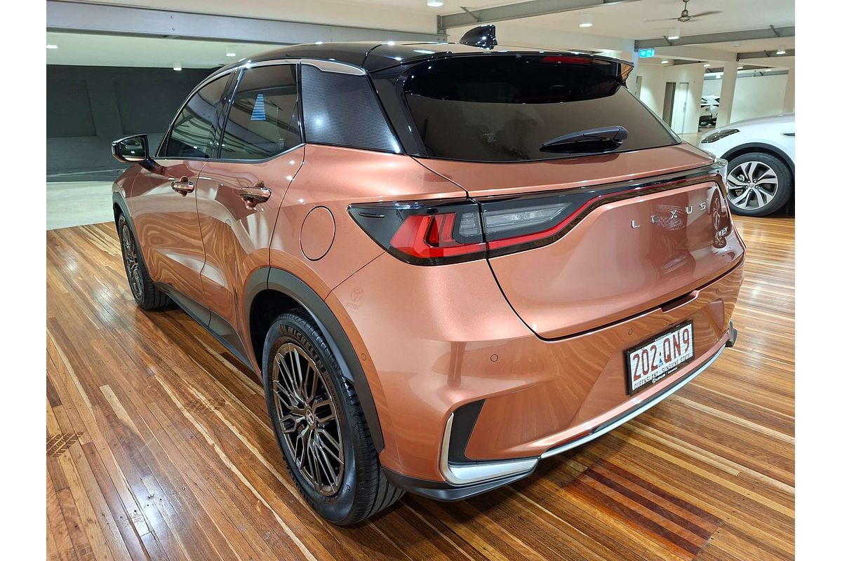 2024 Lexus LBX Sports Luxury MAYH10R
