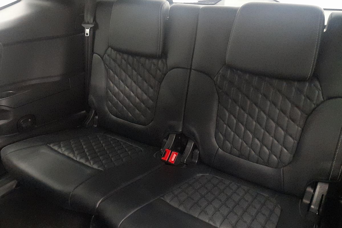 2025 Ford Everest Platinum 3.0L