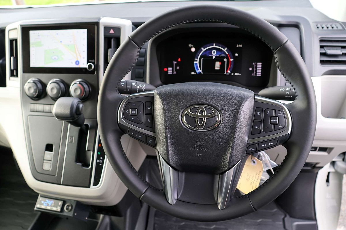 2026 Toyota Hiace -20C Refrigerated Standby GDH300R LWB image 12