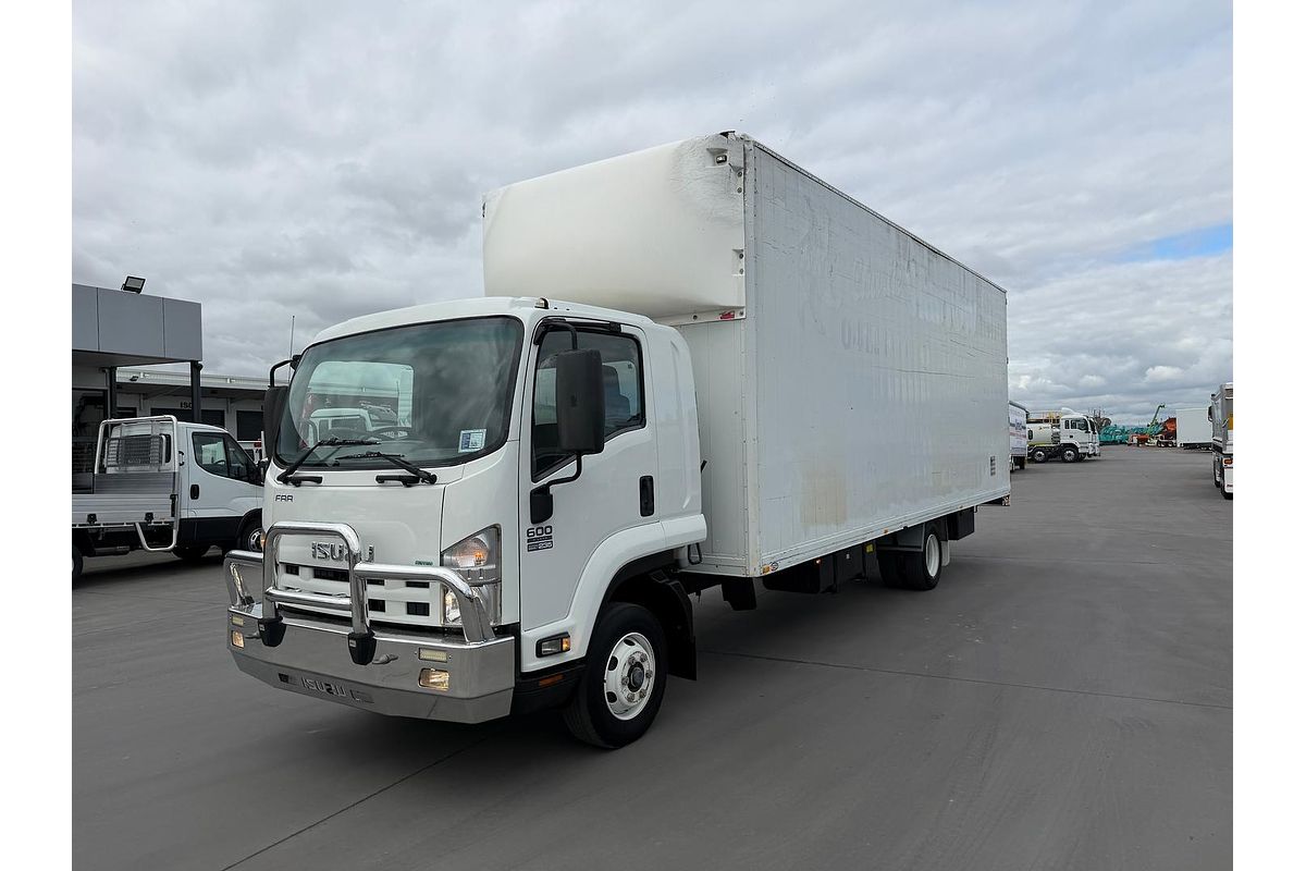 2015 Isuzu F Series FRR 600