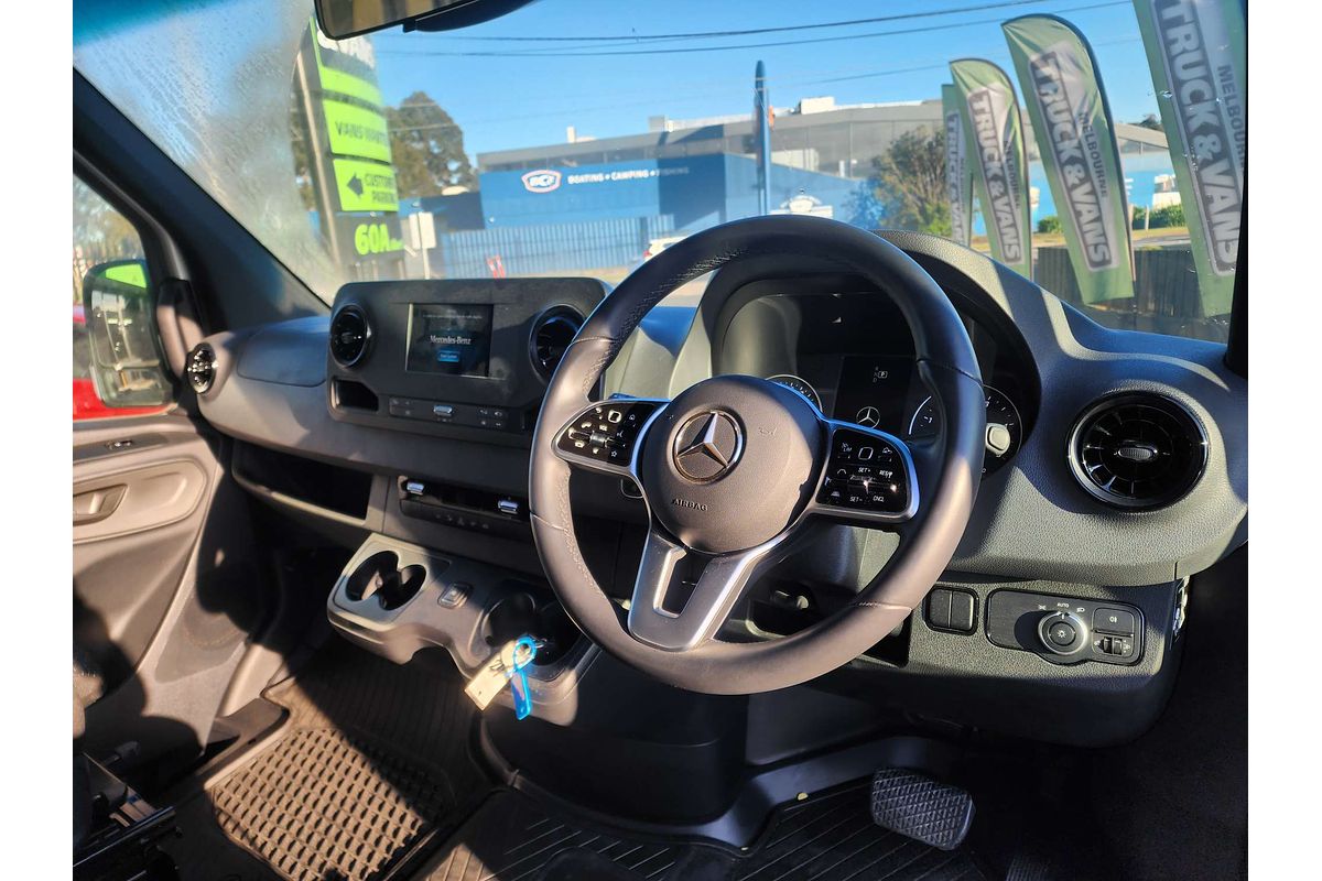 2023 Mercedes-Benz Sprinter 517CDI VS30 ELWB High Roof image 15