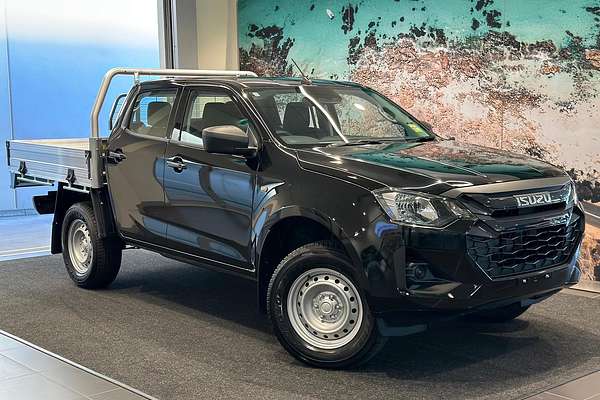 2025 Isuzu D-MAX SX 4X4