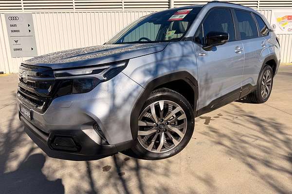 2025 Subaru Forester Touring S6