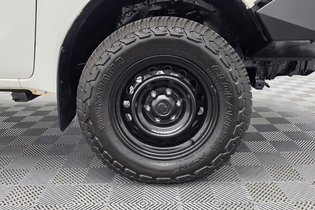 2020 Toyota Hilux SR GUN126R 4X4