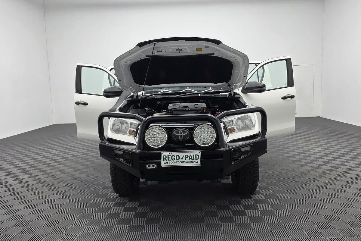 2020 Toyota Hilux SR GUN126R 4X4